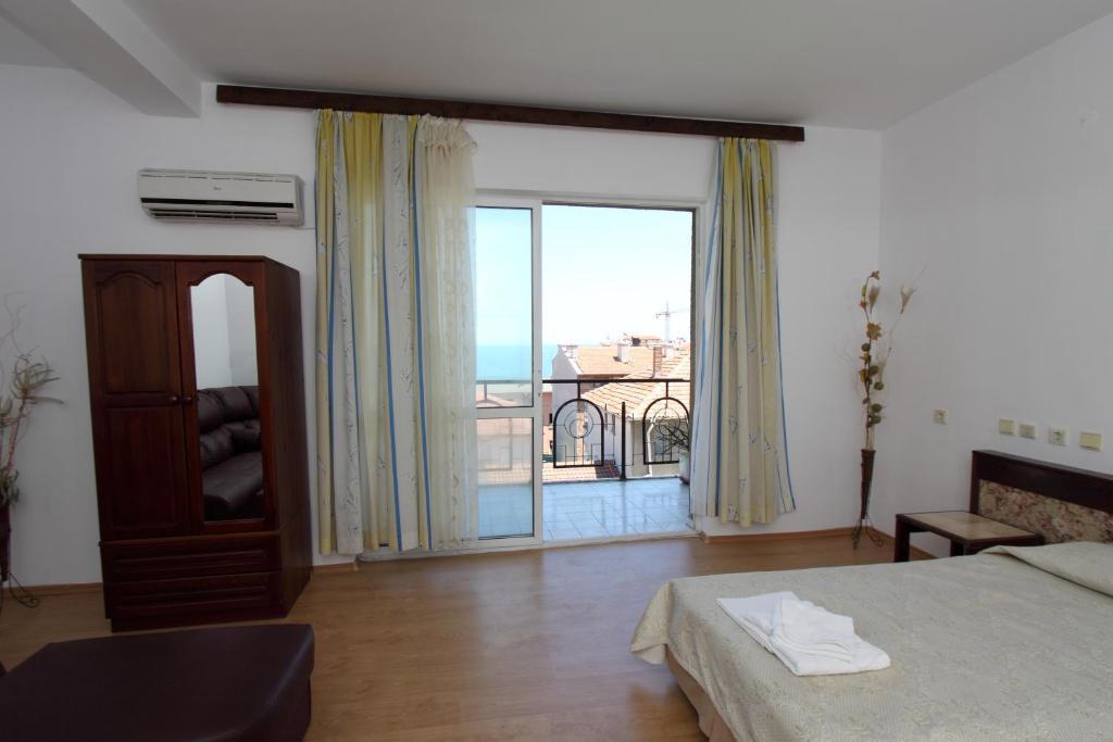 Family Hotel Verona Sozopol Chambre photo